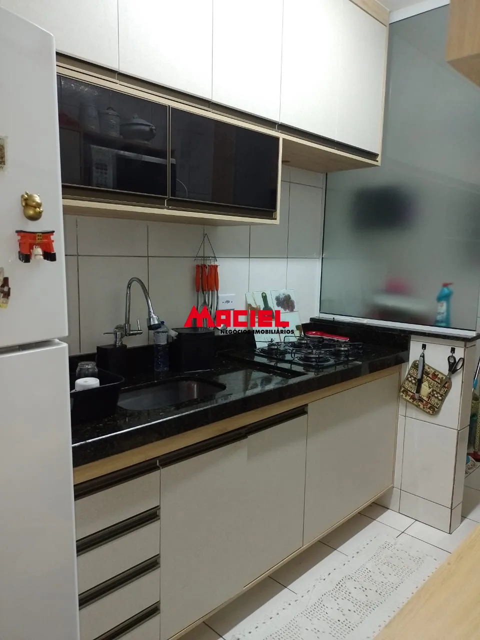 Alugar Apartamento / Padr&atilde;o em S&atilde;o Jos&eacute; dos Campos R$ 2.600,00 - Foto 2