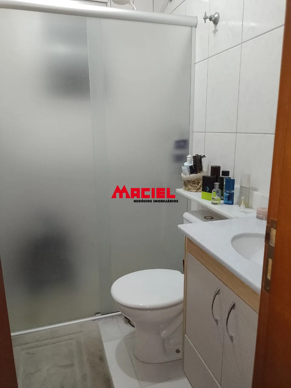 Alugar Apartamento / Padr&atilde;o em S&atilde;o Jos&eacute; dos Campos R$ 2.600,00 - Foto 8