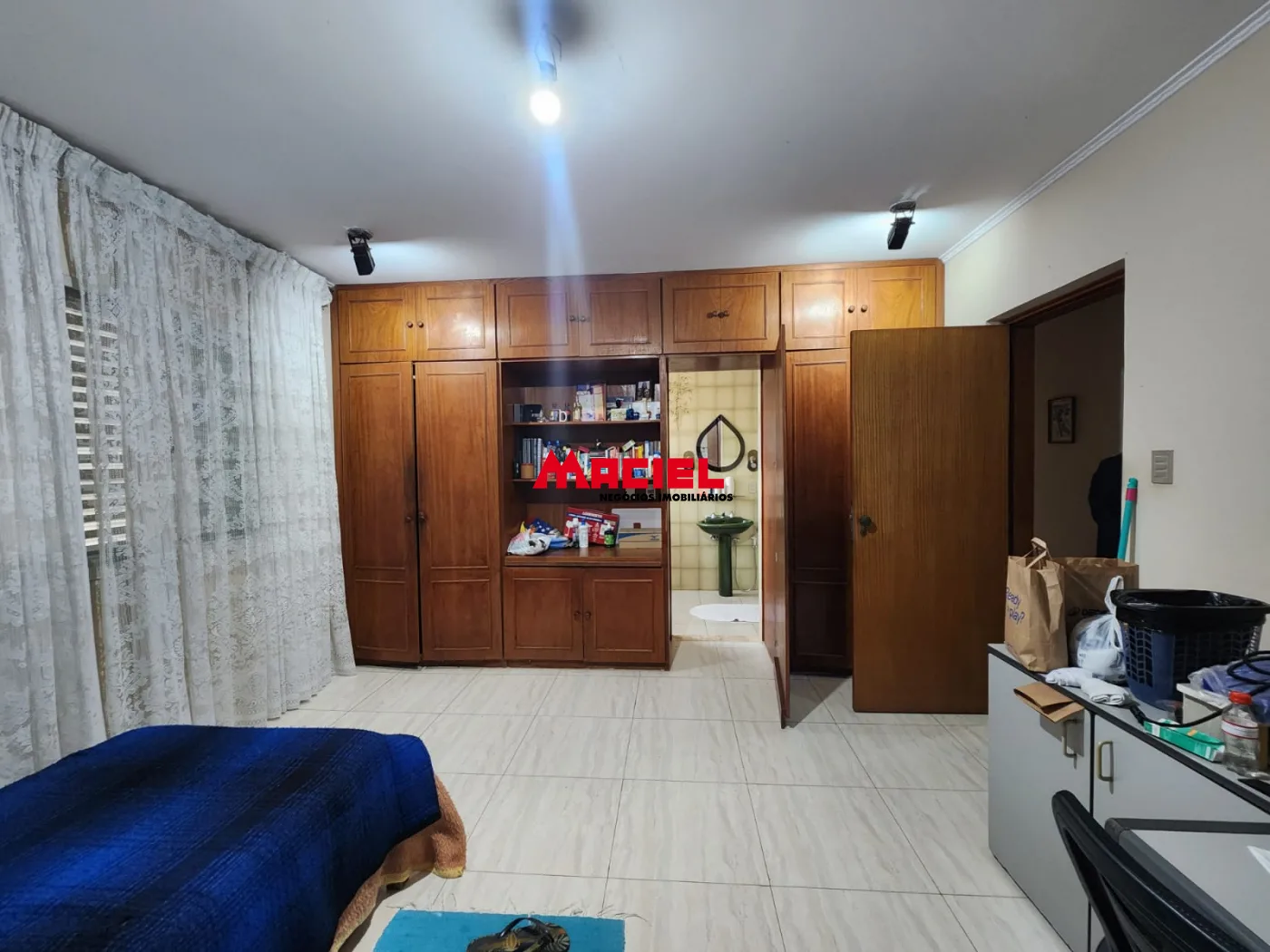 Comprar Casa / Sobrado em S&atilde;o Jos&eacute; dos Campos R$ 1.800.000,00 - Foto 11