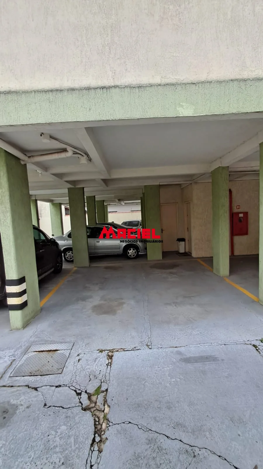 Alugar Apartamento / Padr&atilde;o em S&atilde;o Jos&eacute; dos Campos R$ 2.000,00 - Foto 2