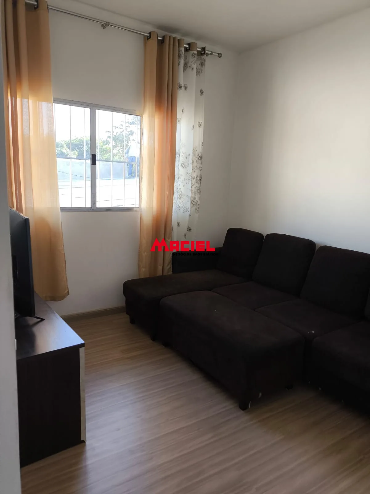 Comprar Casa / Ed&iacute;cula em S&atilde;o Jos&eacute; dos Campos R$ 620.000,00 - Foto 2