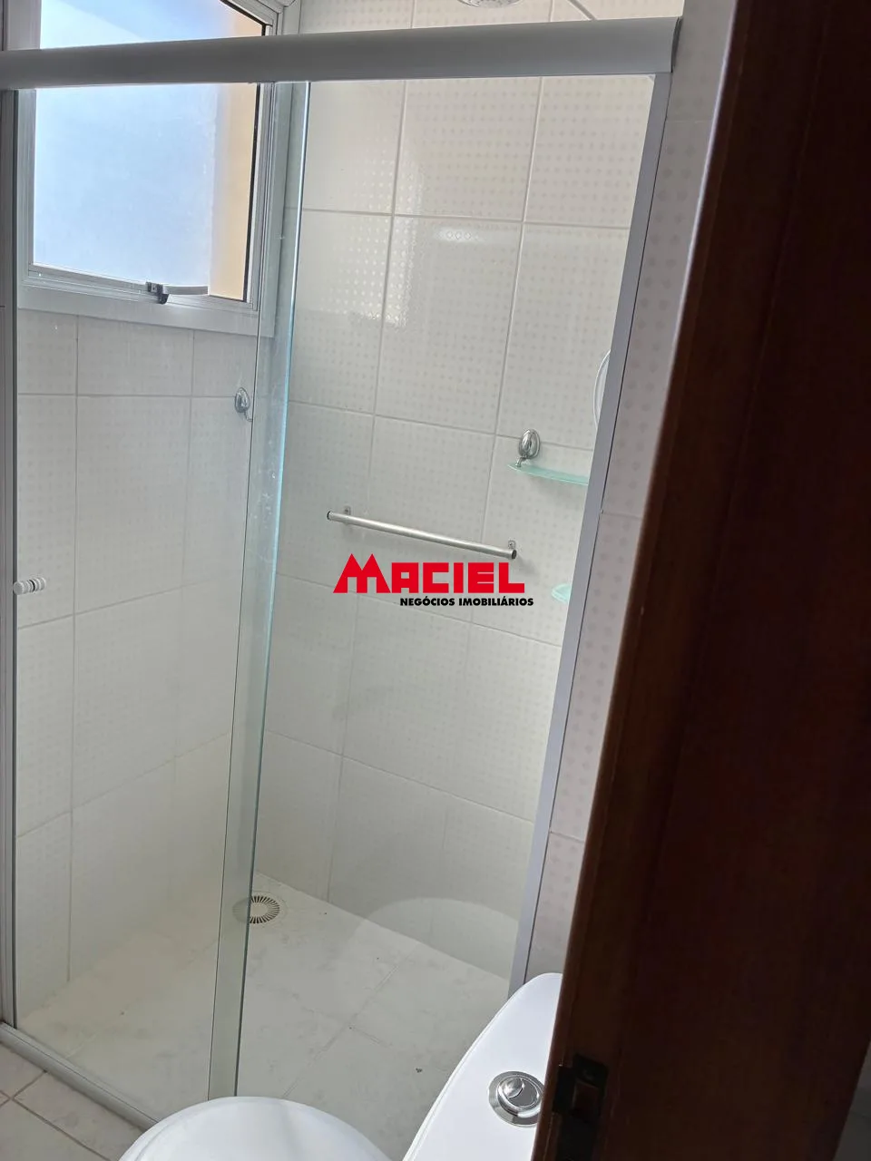 Alugar Apartamento / Padr&atilde;o em Jacare&iacute; R$ 3.500,00 - Foto 6