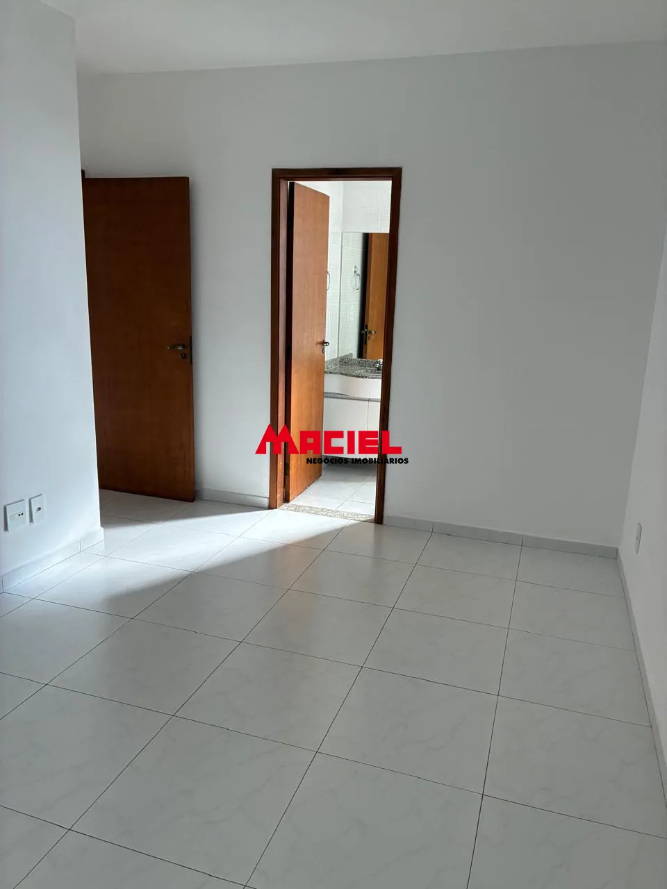 Alugar Apartamento / Padr&atilde;o em Jacare&iacute; R$ 3.500,00 - Foto 8