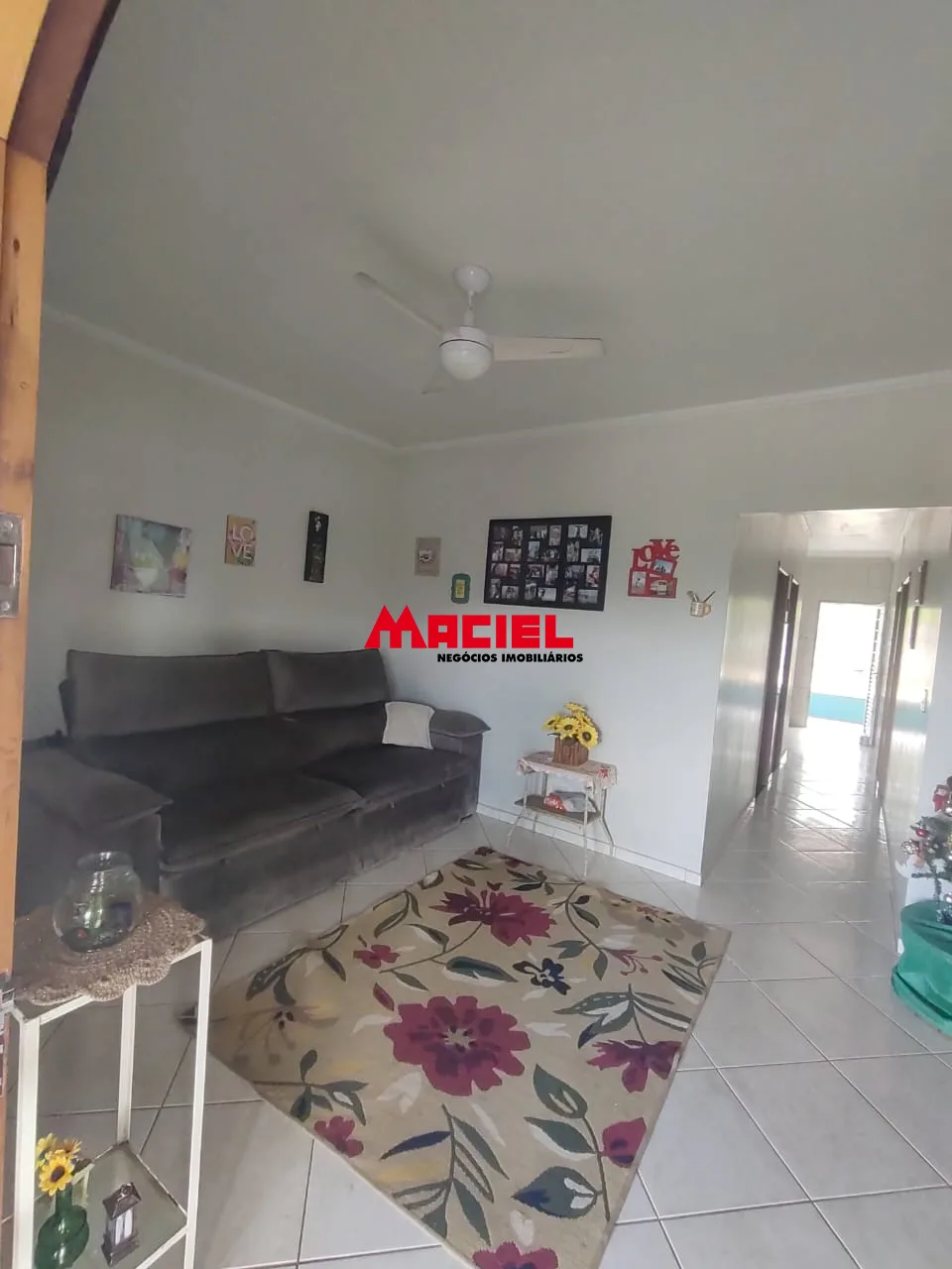 Comprar Casa / Sobrado em S&atilde;o Jos&eacute; dos Campos R$ 630.000,00 - Foto 1