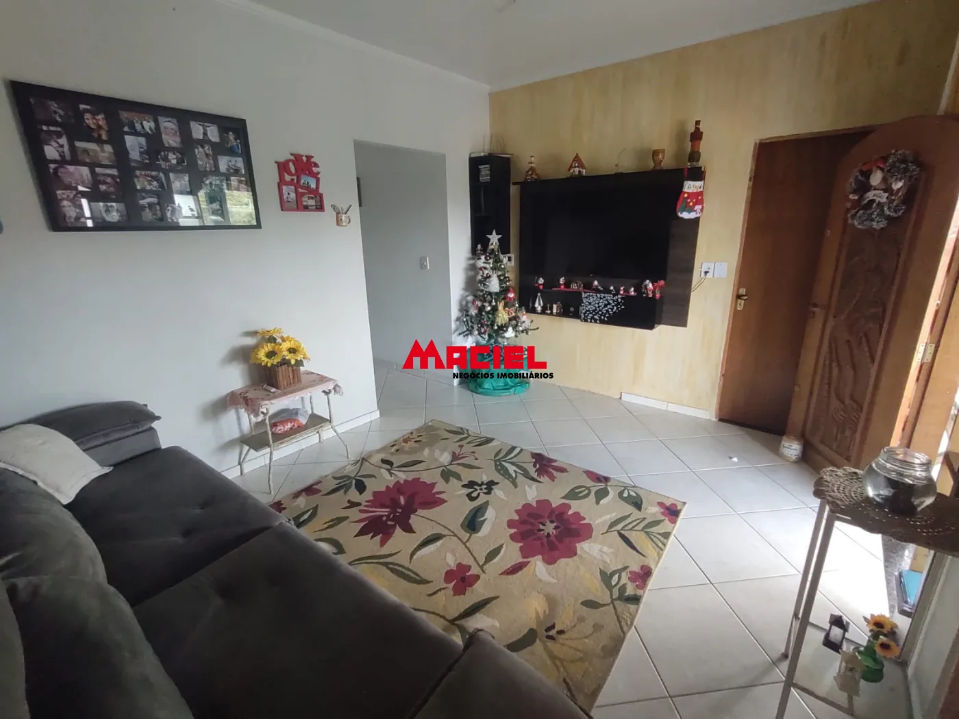 Comprar Casa / Sobrado em S&atilde;o Jos&eacute; dos Campos R$ 630.000,00 - Foto 2