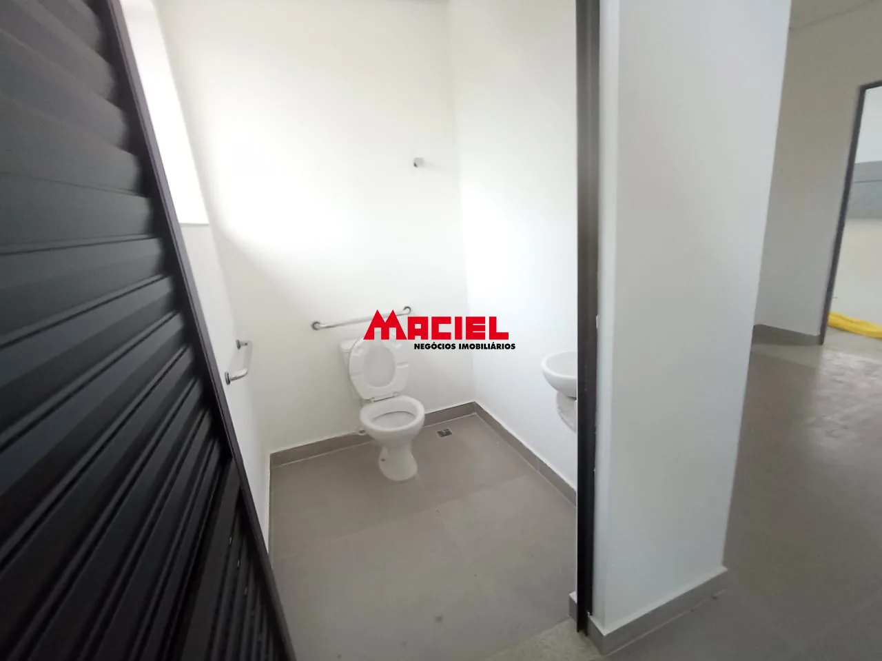 Alugar Comercial / Galp&atilde;o em Jacare&iacute; R$ 15.000,00 - Foto 4
