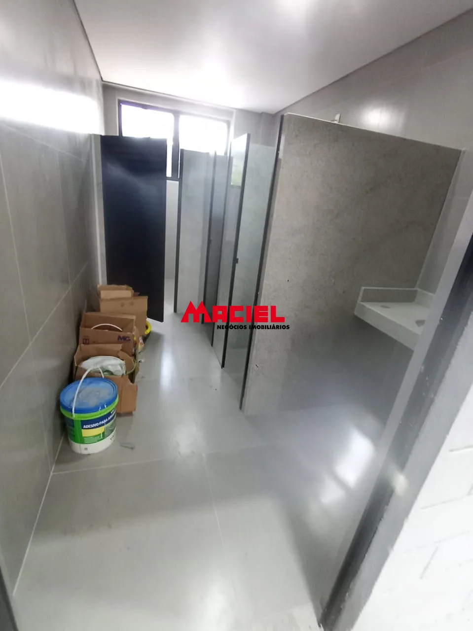 Alugar Comercial / Galp&atilde;o em Jacare&iacute; R$ 15.000,00 - Foto 16