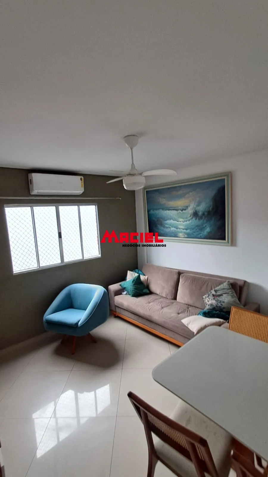 Alugar Apartamento / Padr&atilde;o em S&atilde;o Jos&eacute; dos Campos R$ 2.300,00 - Foto 3
