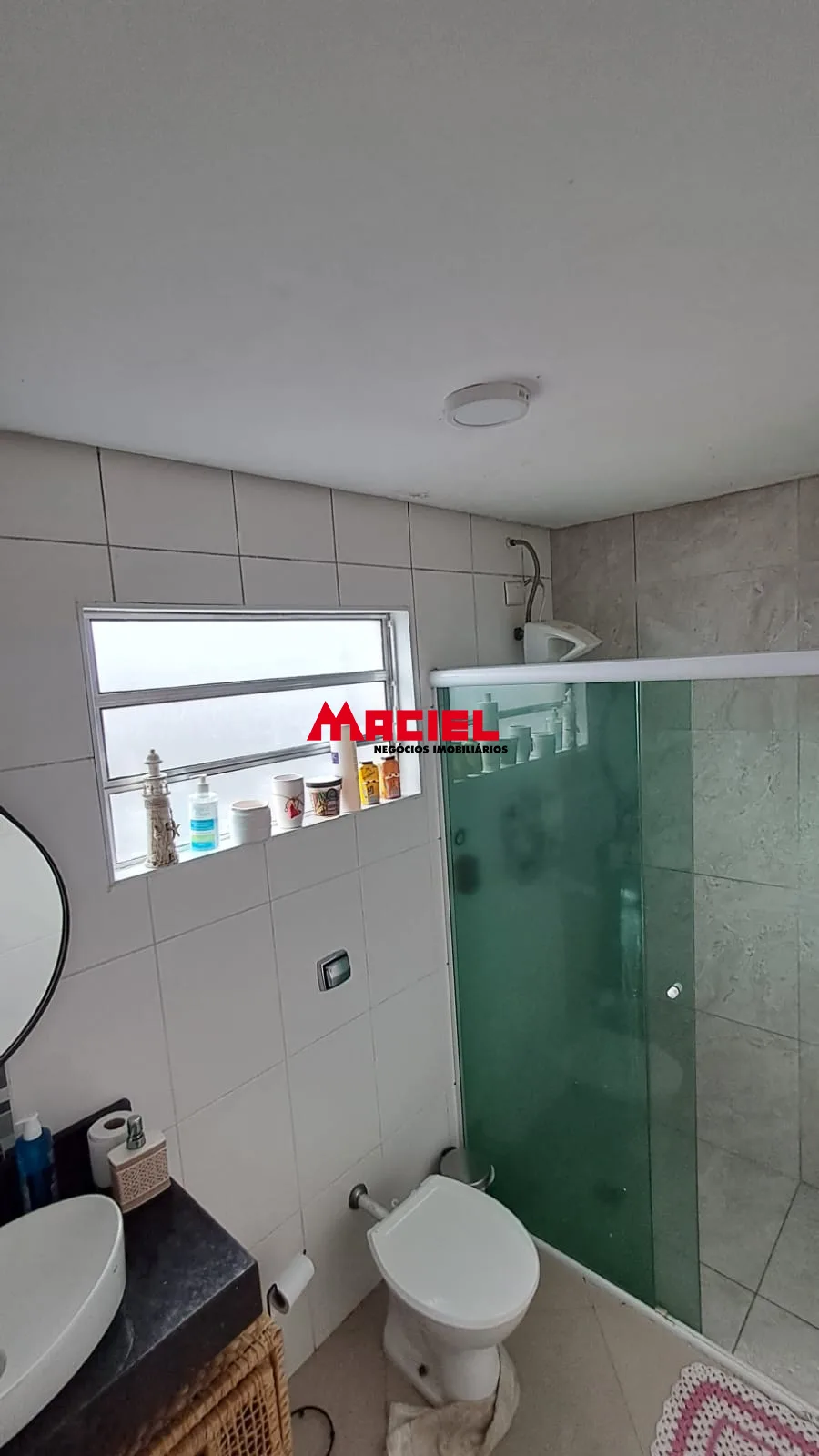 Alugar Apartamento / Padr&atilde;o em S&atilde;o Jos&eacute; dos Campos R$ 2.300,00 - Foto 4
