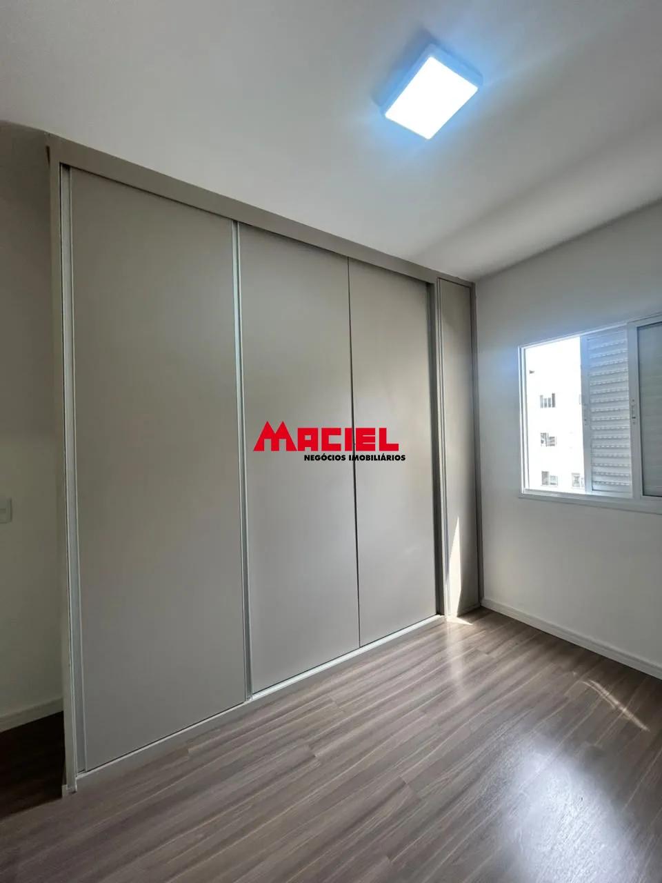 Comprar Apartamento / Padr&atilde;o em S&atilde;o Jos&eacute; dos Campos R$ 330.000,00 - Foto 9