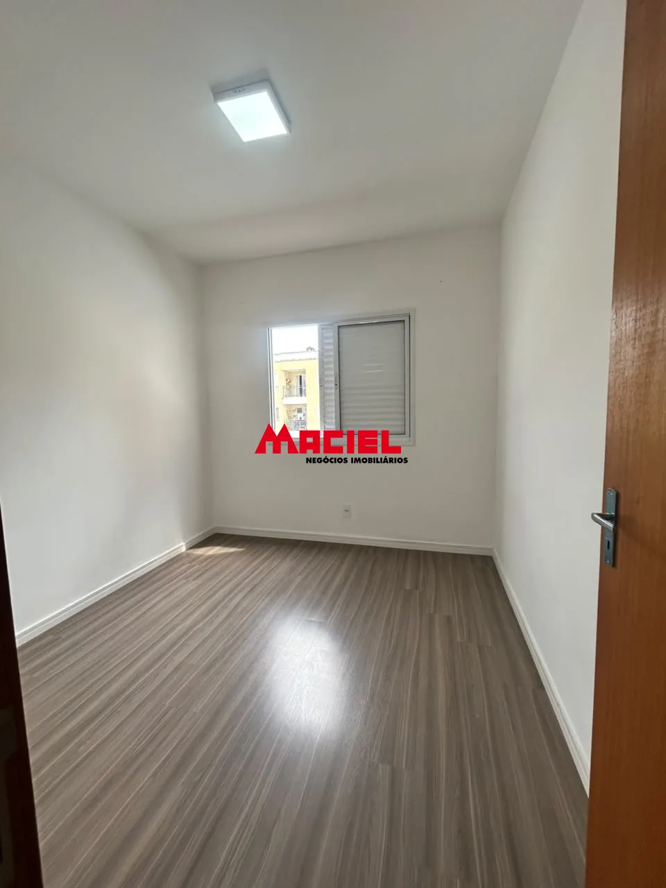 Comprar Apartamento / Padr&atilde;o em S&atilde;o Jos&eacute; dos Campos R$ 330.000,00 - Foto 11