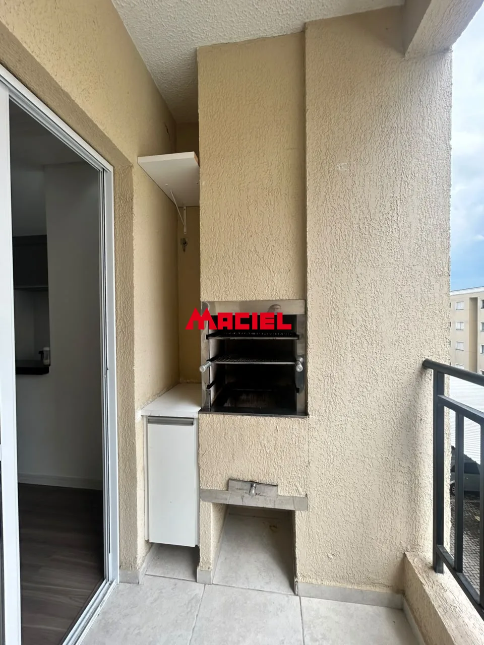 Comprar Apartamento / Padr&atilde;o em S&atilde;o Jos&eacute; dos Campos R$ 330.000,00 - Foto 2