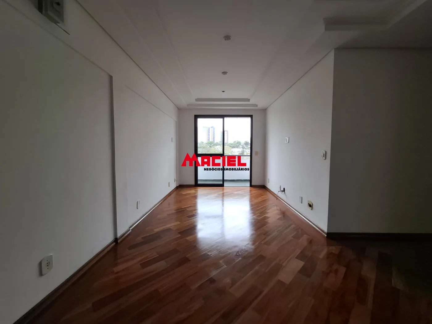 Comprar Apartamento / Padr&atilde;o em S&atilde;o Jos&eacute; dos Campos R$ 700.000,00 - Foto 2