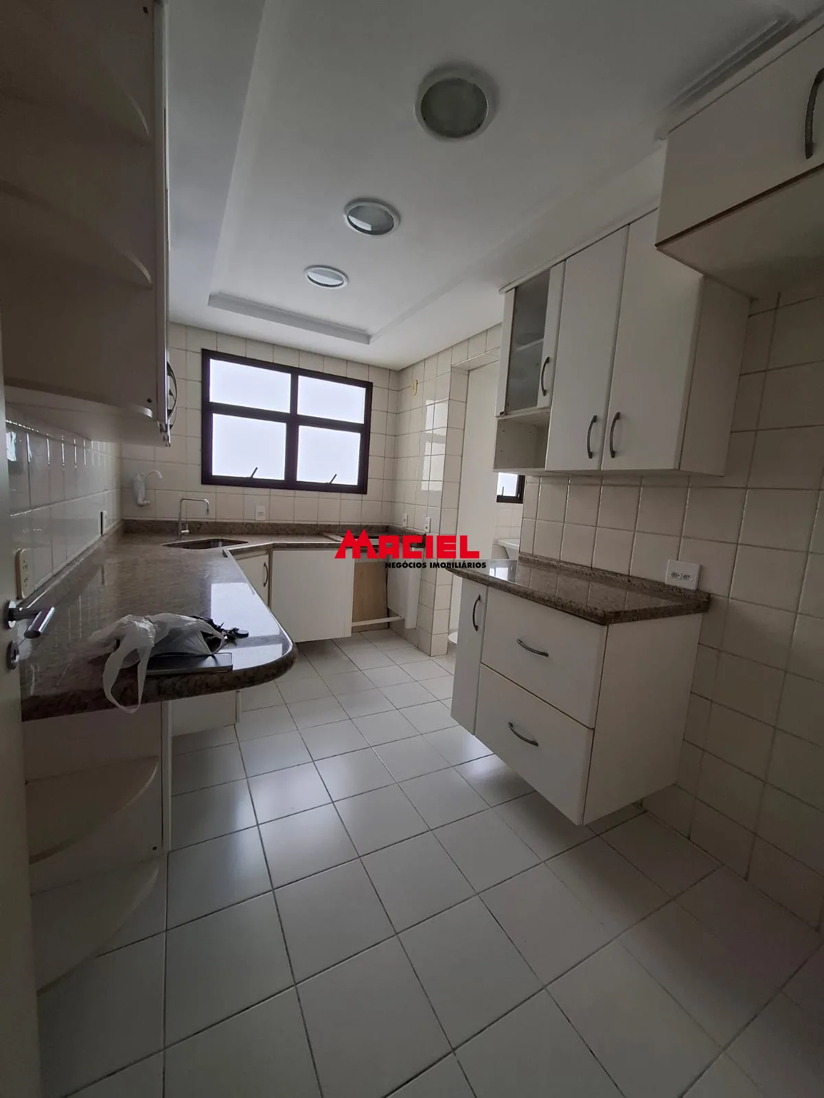 Comprar Apartamento / Padr&atilde;o em S&atilde;o Jos&eacute; dos Campos R$ 700.000,00 - Foto 14