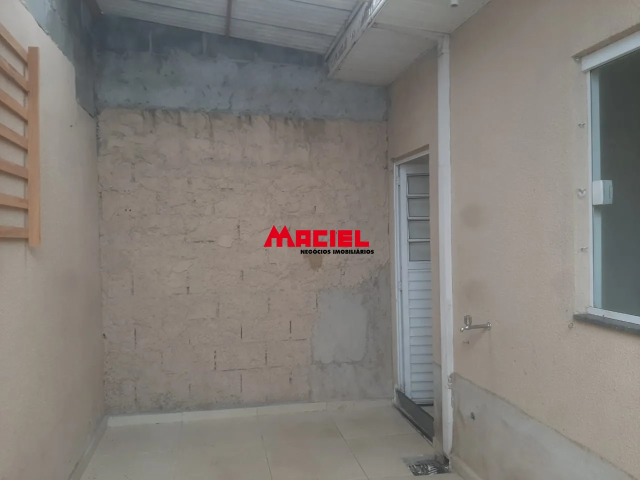 Alugar Casa / Condom&iacute;nio em S&atilde;o Jos&eacute; dos Campos R$ 1.800,00 - Foto 11