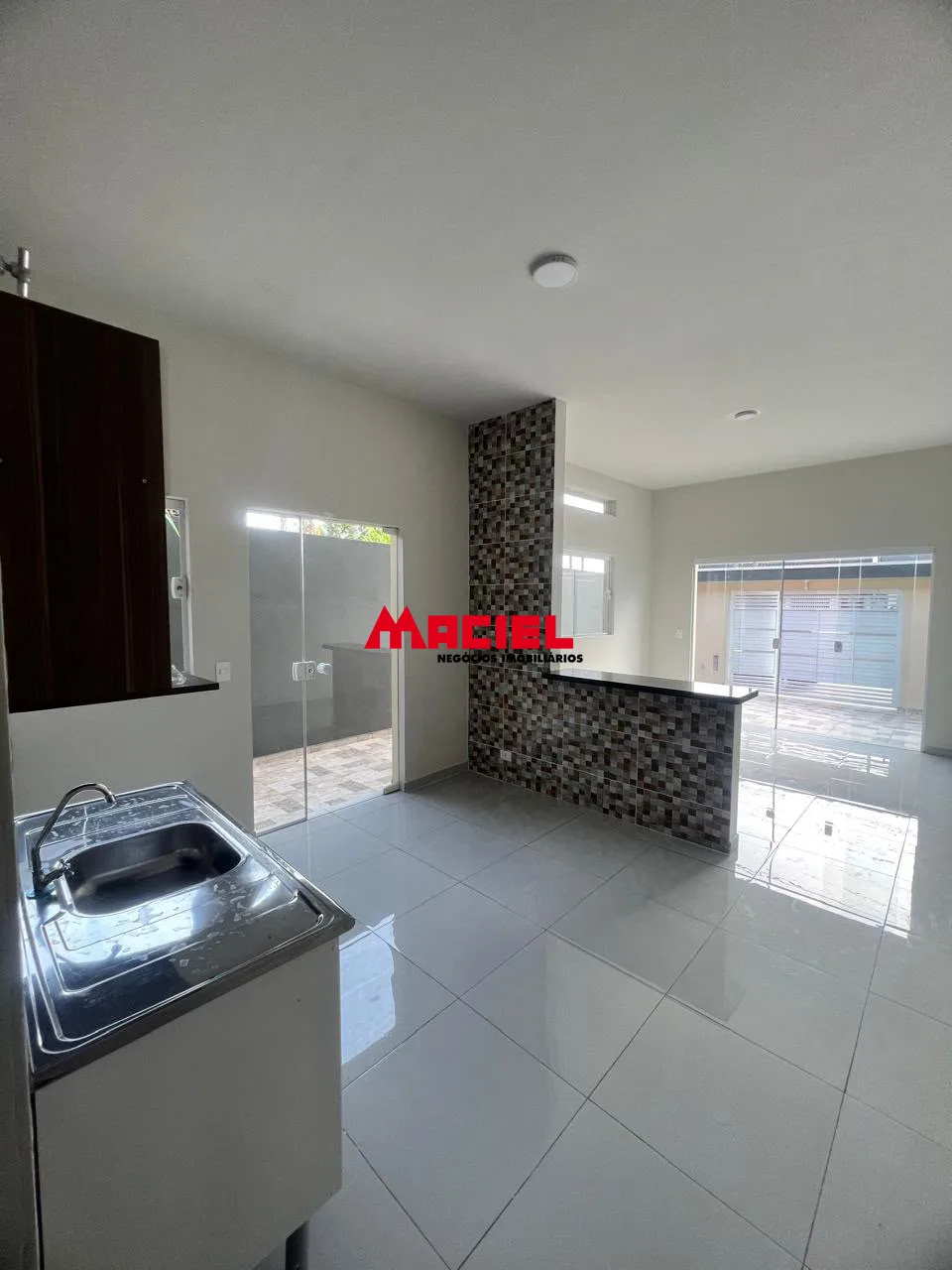 Comprar Casa / Padr&atilde;o em Caraguatatuba R$ 500.000,00 - Foto 5