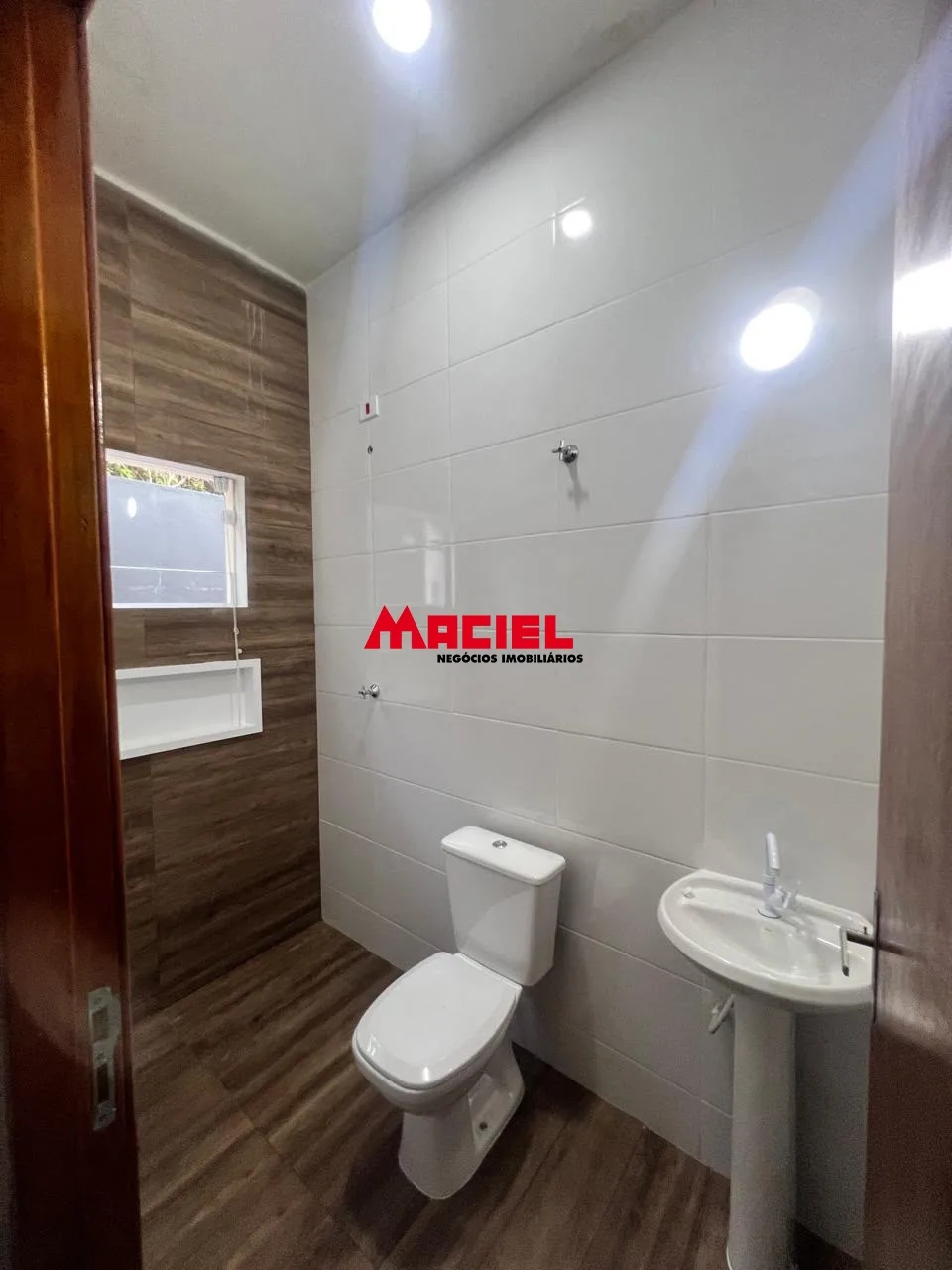 Comprar Casa / Padr&atilde;o em Caraguatatuba R$ 500.000,00 - Foto 6