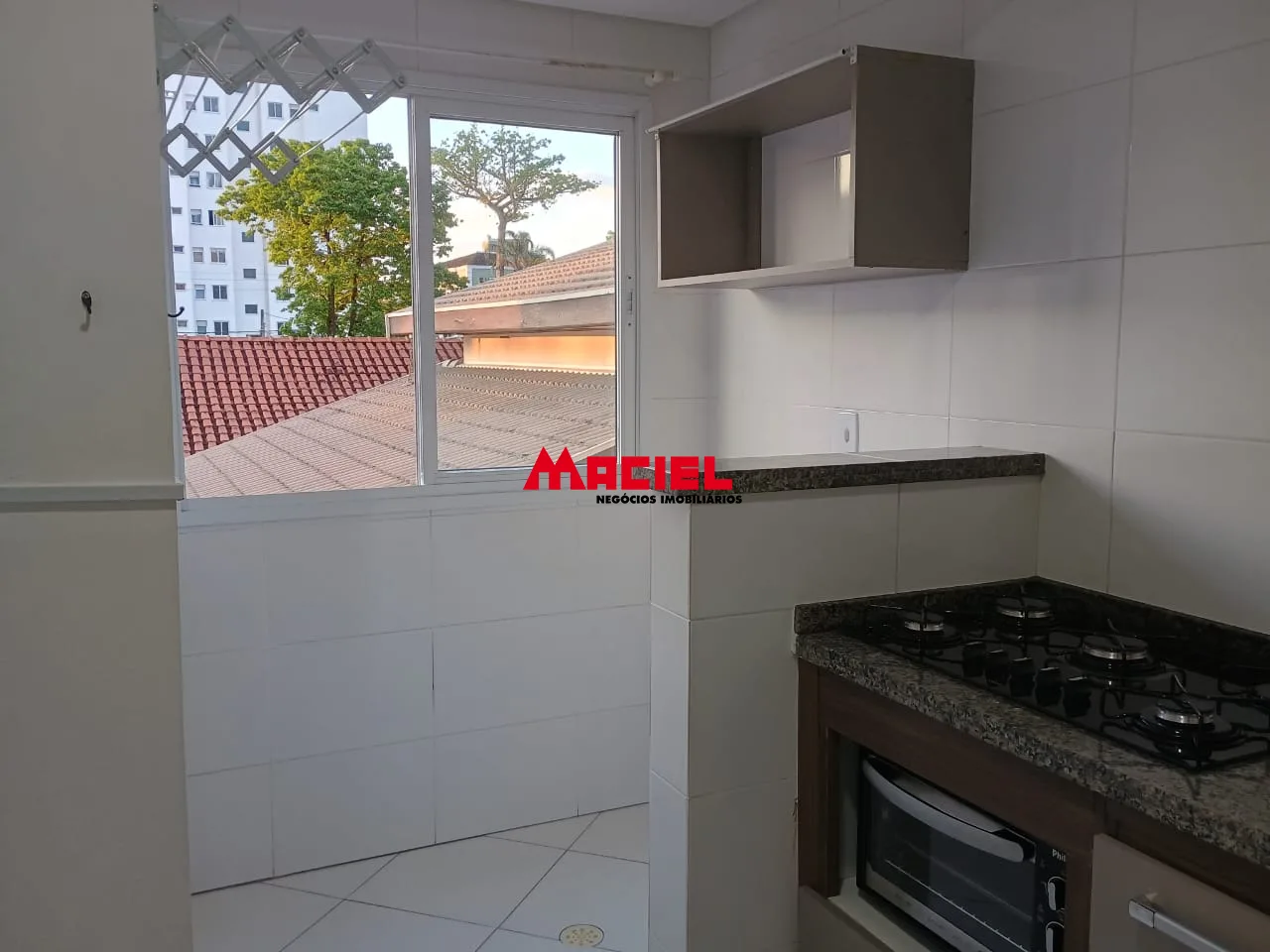 Alugar Apartamento / Padr&atilde;o em S&atilde;o Jos&eacute; dos Campos R$ 1.800,00 - Foto 9