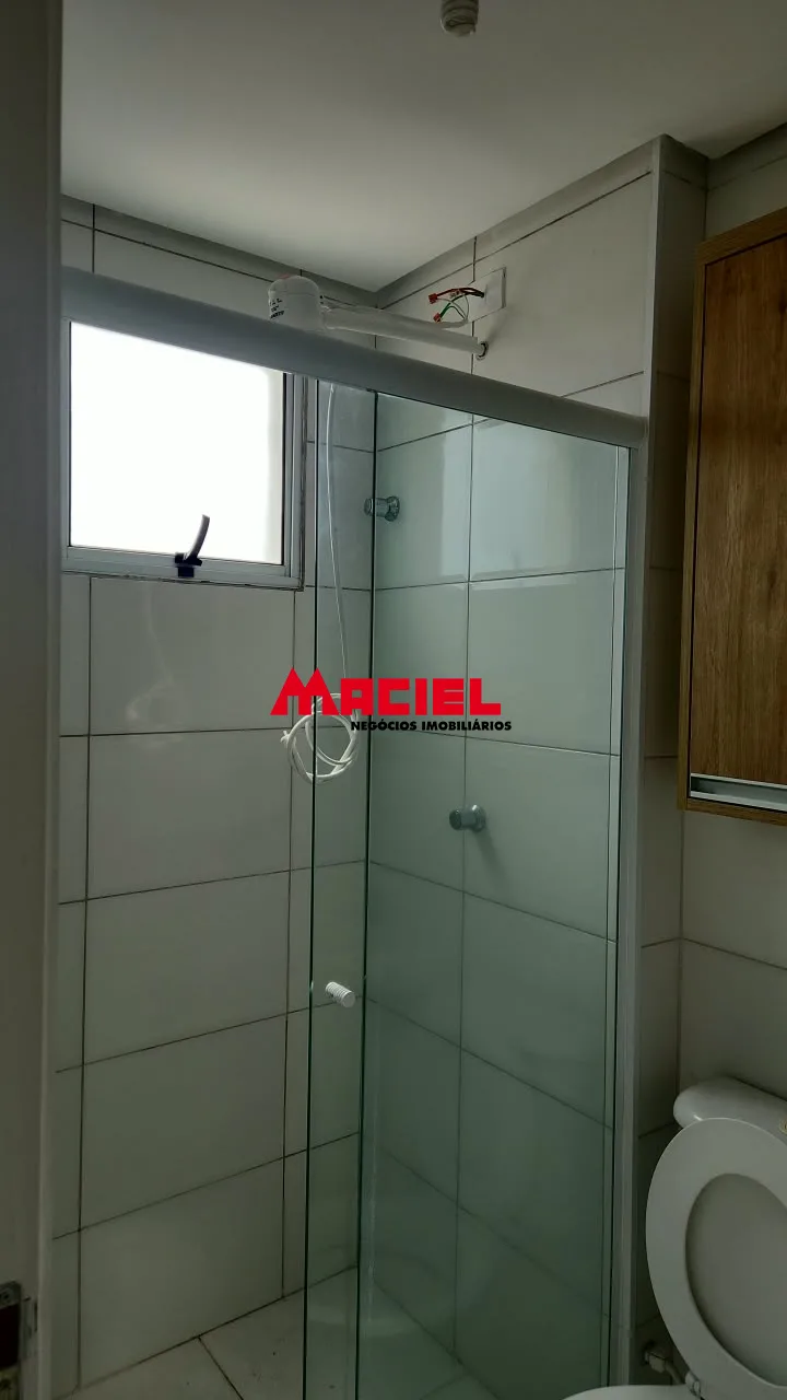 Comprar Apartamento / Padr&atilde;o em S&atilde;o Jos&eacute; dos Campos R$ 395.000,00 - Foto 10