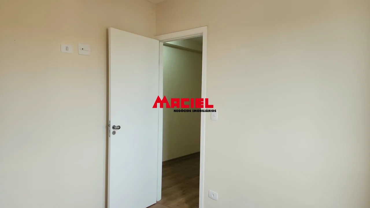 Comprar Apartamento / Padr&atilde;o em S&atilde;o Jos&eacute; dos Campos R$ 395.000,00 - Foto 19