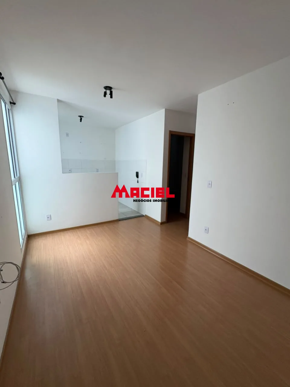 Alugar Apartamento / Padr&atilde;o em S&atilde;o Jos&eacute; dos Campos R$ 1.500,00 - Foto 6