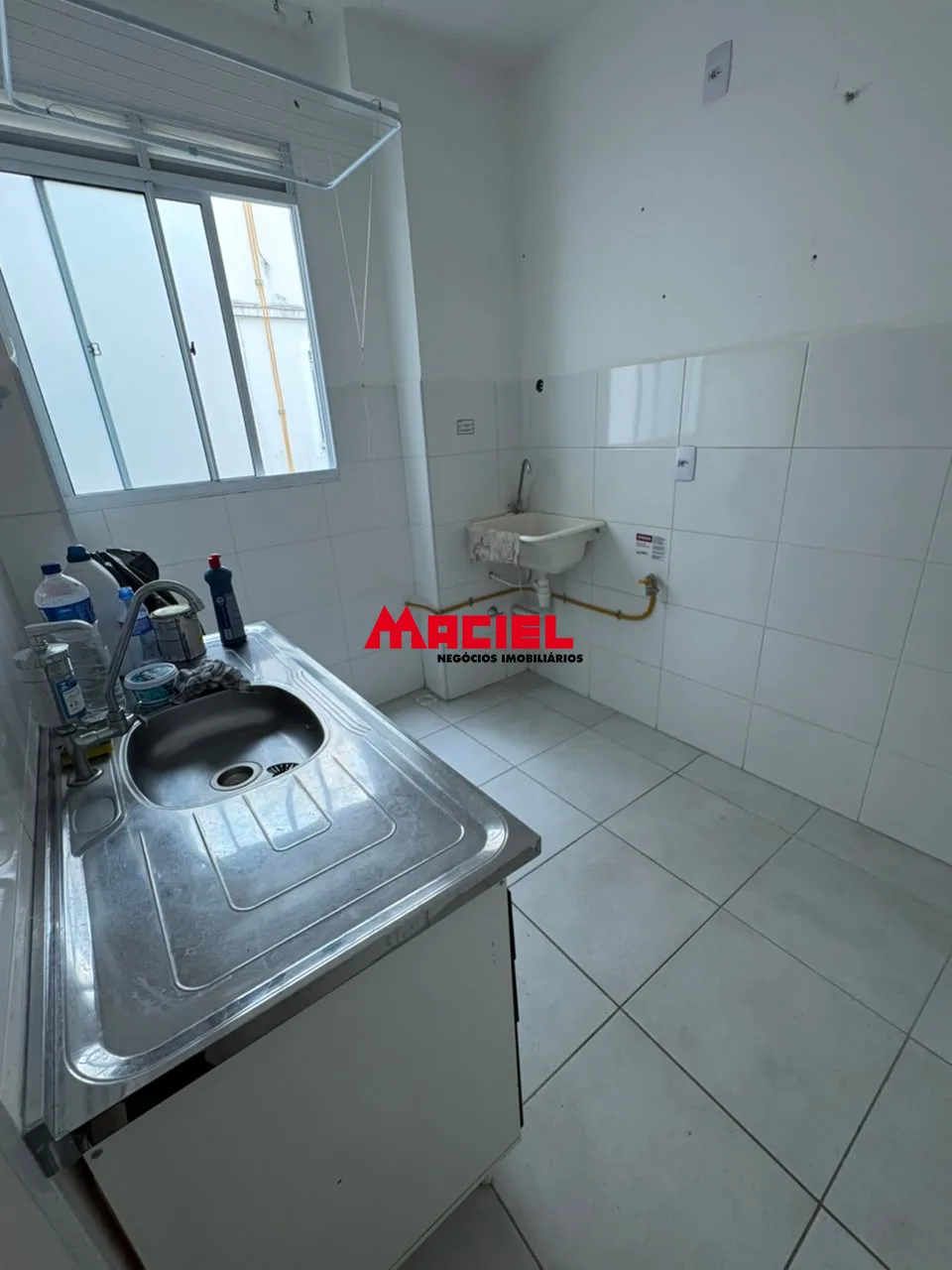 Alugar Apartamento / Padr&atilde;o em S&atilde;o Jos&eacute; dos Campos R$ 1.500,00 - Foto 8