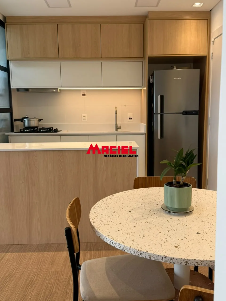 Alugar Apartamento / Mobiliado em S&atilde;o Jos&eacute; dos Campos R$ 5.490,00 - Foto 6