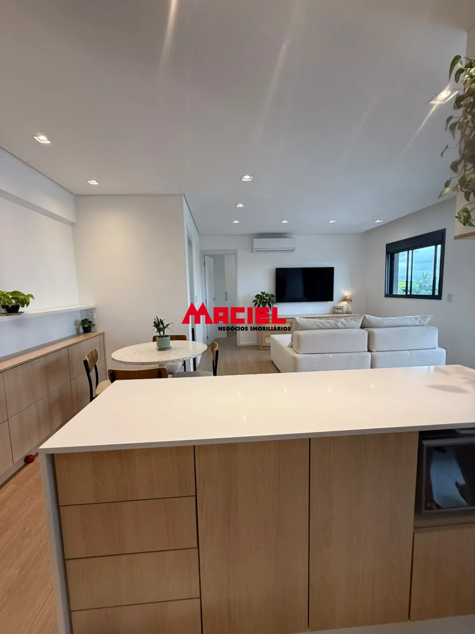 Alugar Apartamento / Mobiliado em S&atilde;o Jos&eacute; dos Campos R$ 5.490,00 - Foto 12