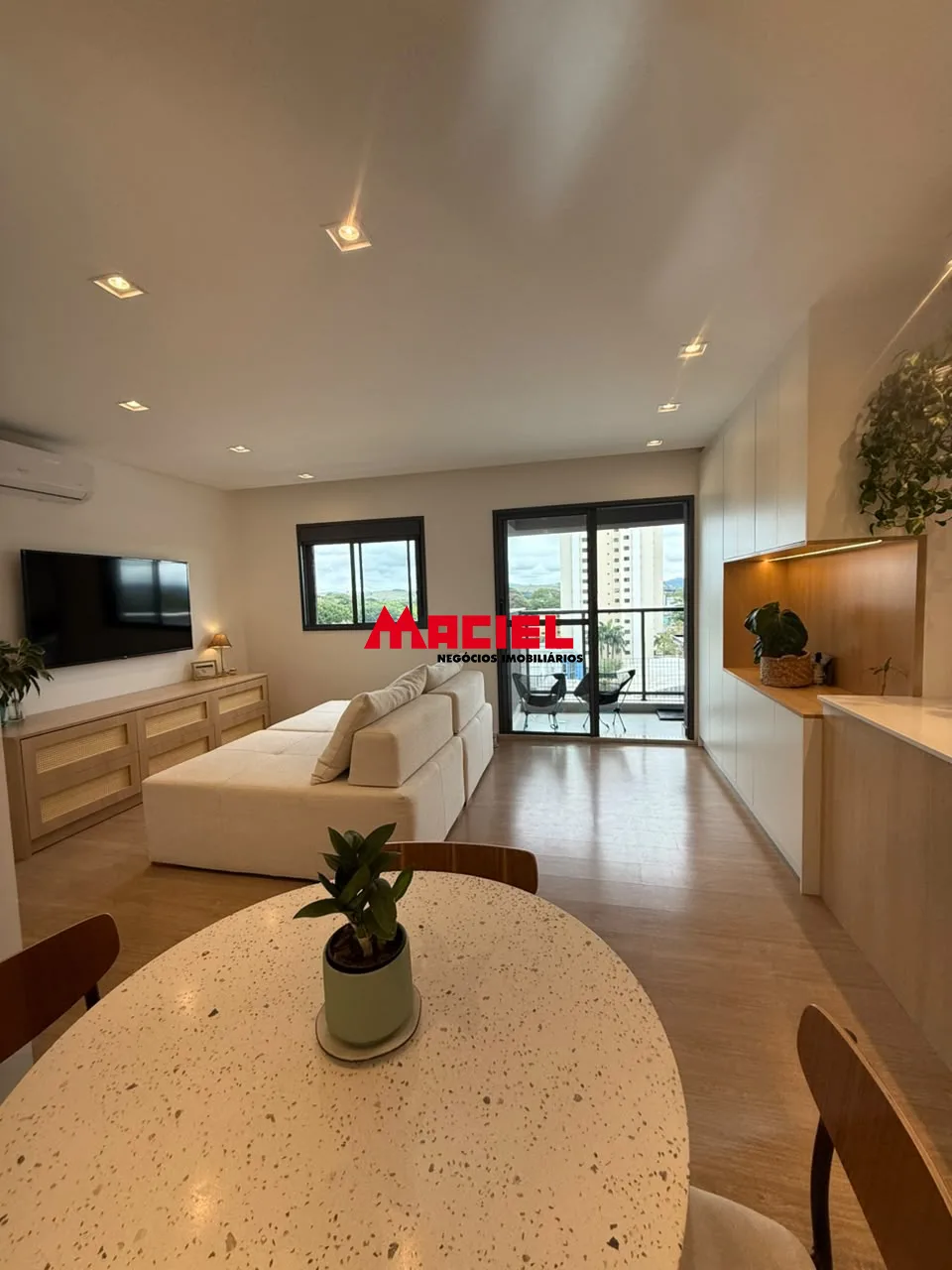 Alugar Apartamento / Mobiliado em S&atilde;o Jos&eacute; dos Campos R$ 5.490,00 - Foto 13