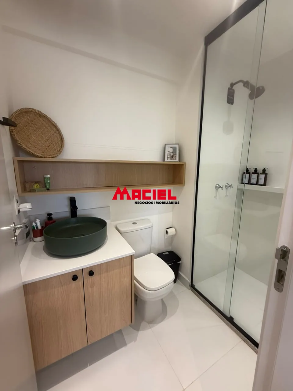 Alugar Apartamento / Mobiliado em S&atilde;o Jos&eacute; dos Campos R$ 5.490,00 - Foto 16