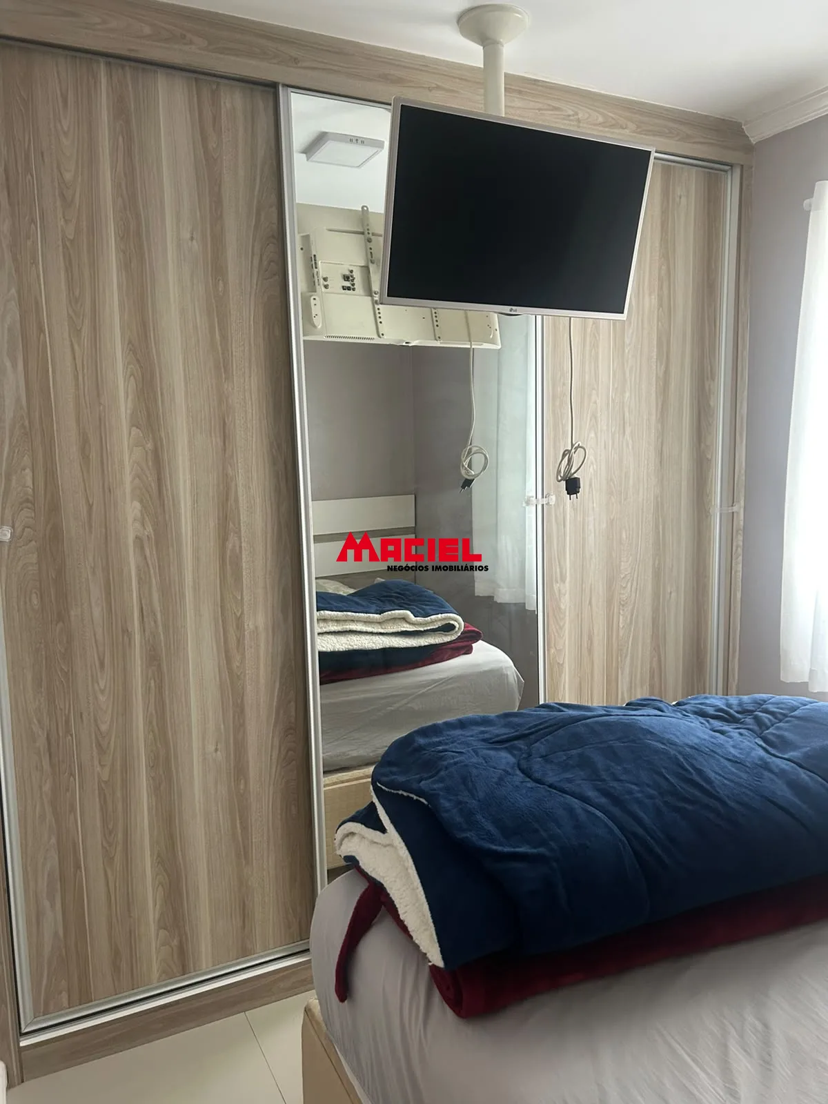 Comprar Apartamento / Padr&atilde;o em S&atilde;o Jos&eacute; dos Campos R$ 340.000,00 - Foto 4