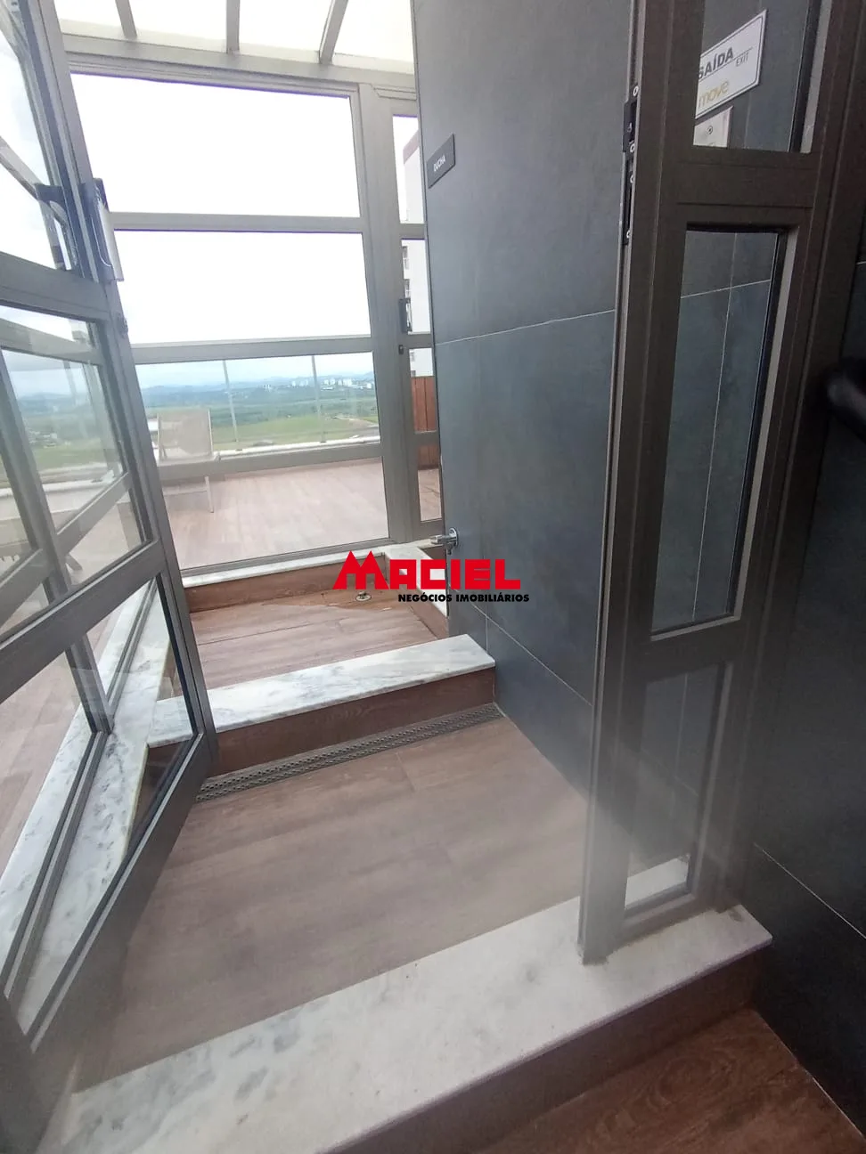 Alugar Apartamento / Mobiliado em S&atilde;o Jos&eacute; dos Campos R$ 4.500,00 - Foto 6