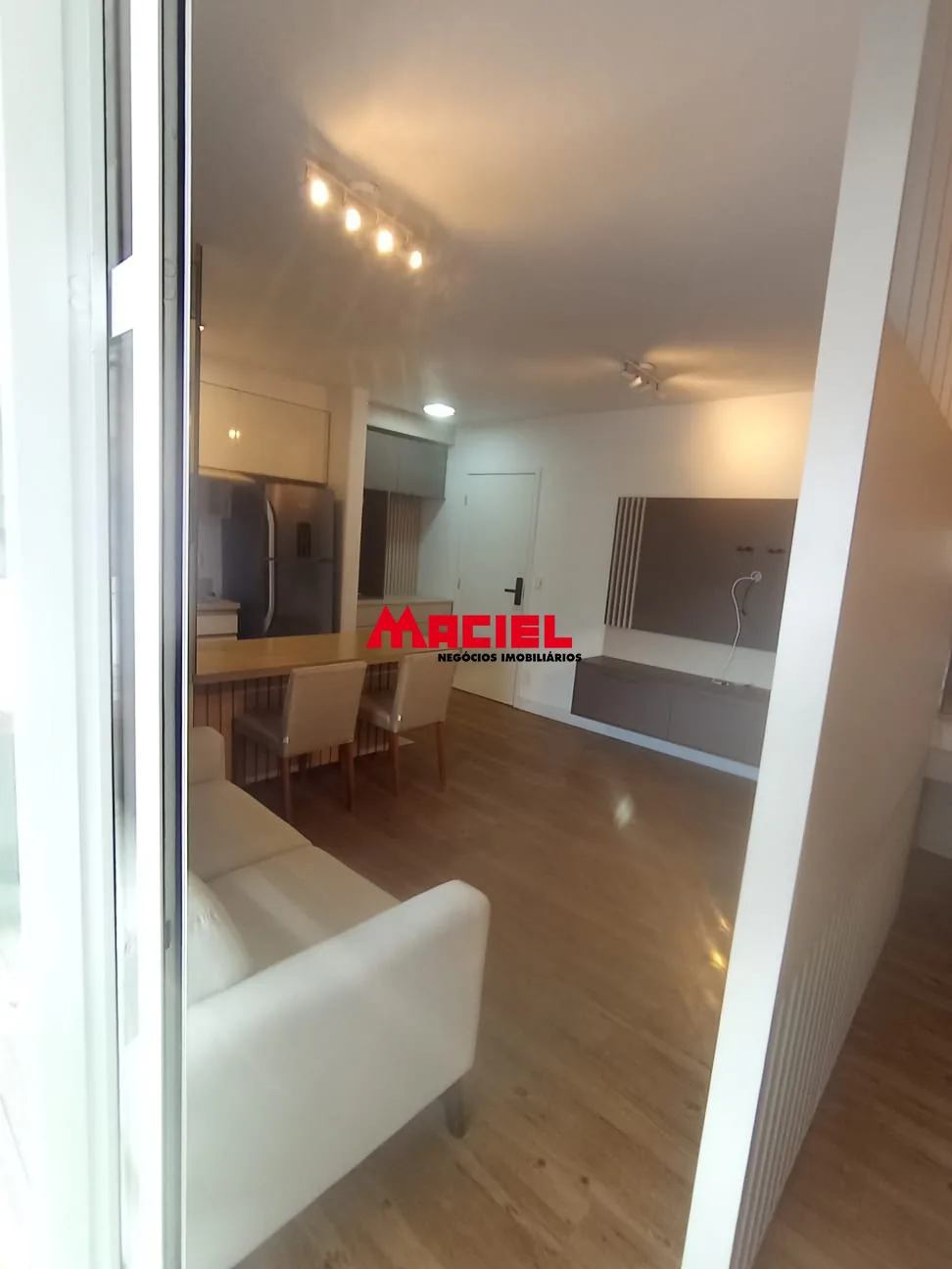 Alugar Apartamento / Mobiliado em S&atilde;o Jos&eacute; dos Campos R$ 4.500,00 - Foto 7