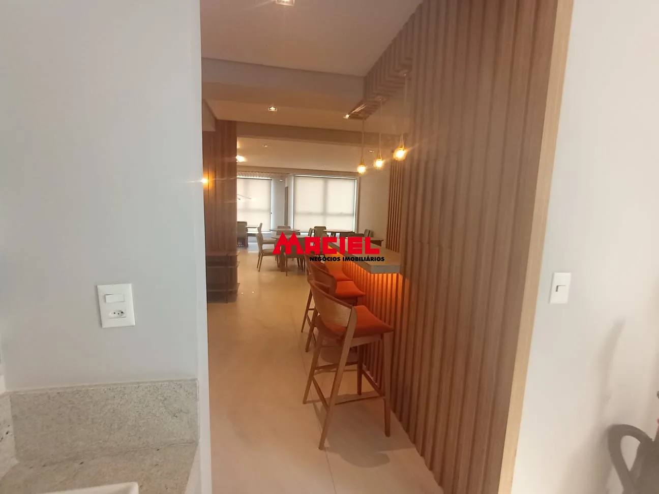 Alugar Apartamento / Mobiliado em S&atilde;o Jos&eacute; dos Campos R$ 4.500,00 - Foto 16