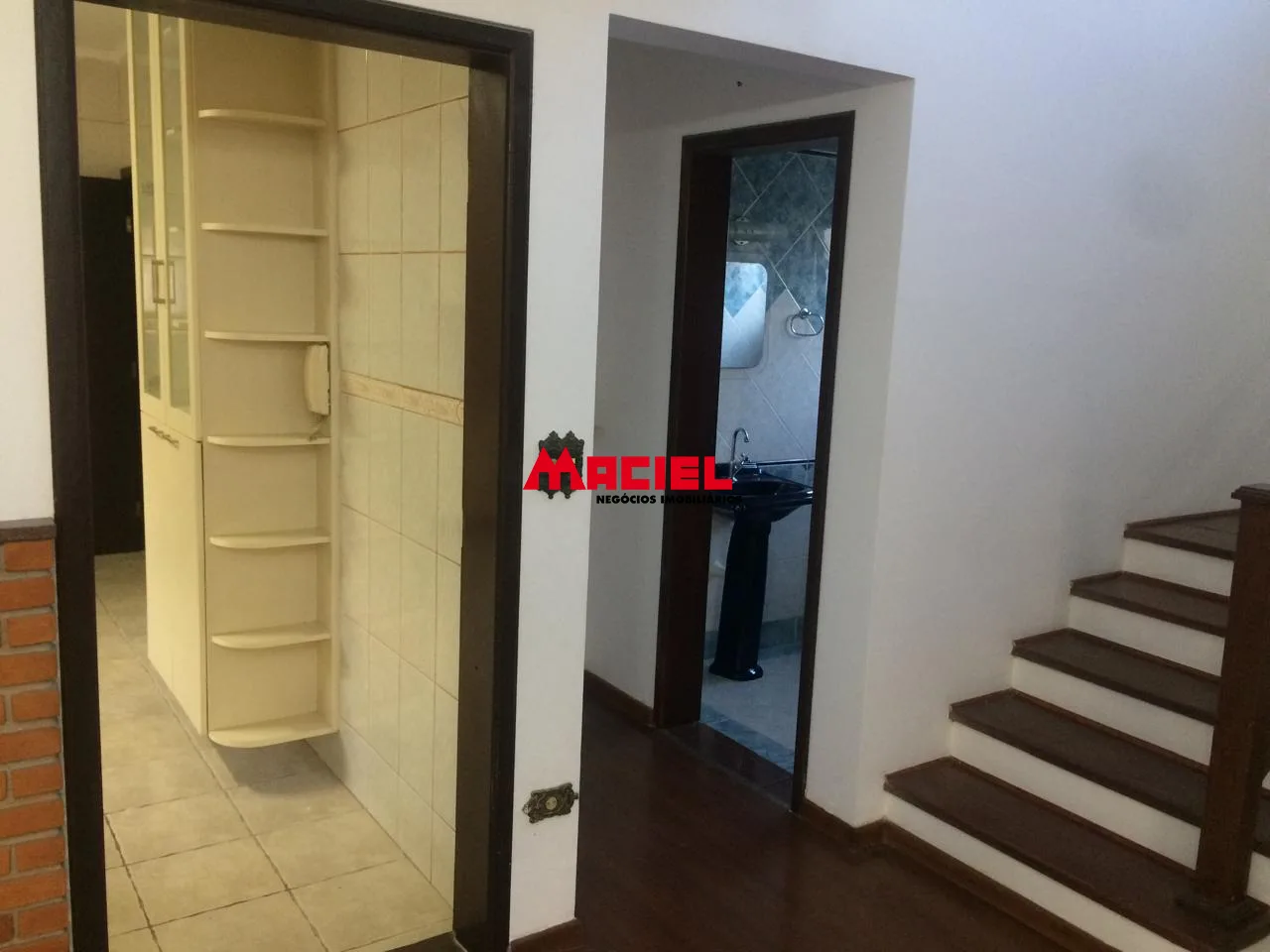 Comprar Casa / Sobrado em S&atilde;o Jos&eacute; dos Campos R$ 1.600.000,00 - Foto 1