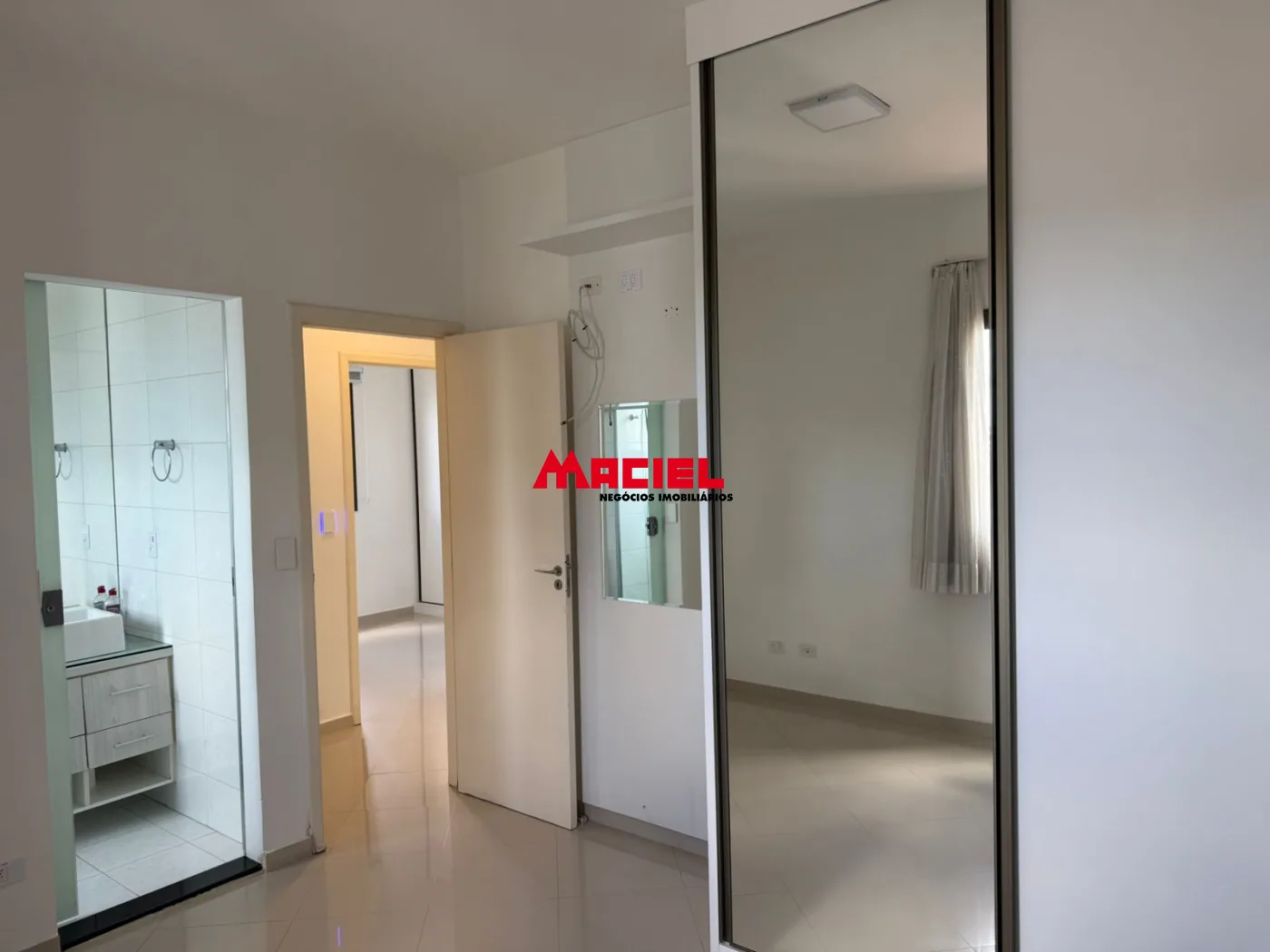 Comprar Apartamento / Padr&atilde;o em S&atilde;o Jos&eacute; dos Campos R$ 670.000,00 - Foto 15