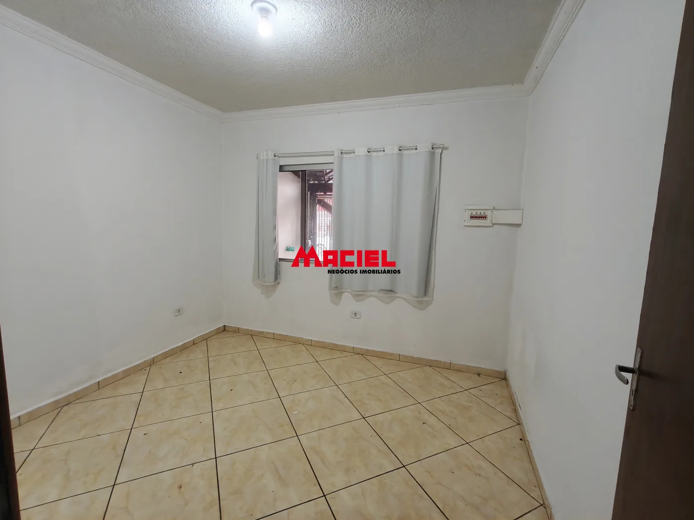Comprar Casa / Padr&atilde;o em S&atilde;o Jos&eacute; dos Campos R$ 449.000,00 - Foto 2