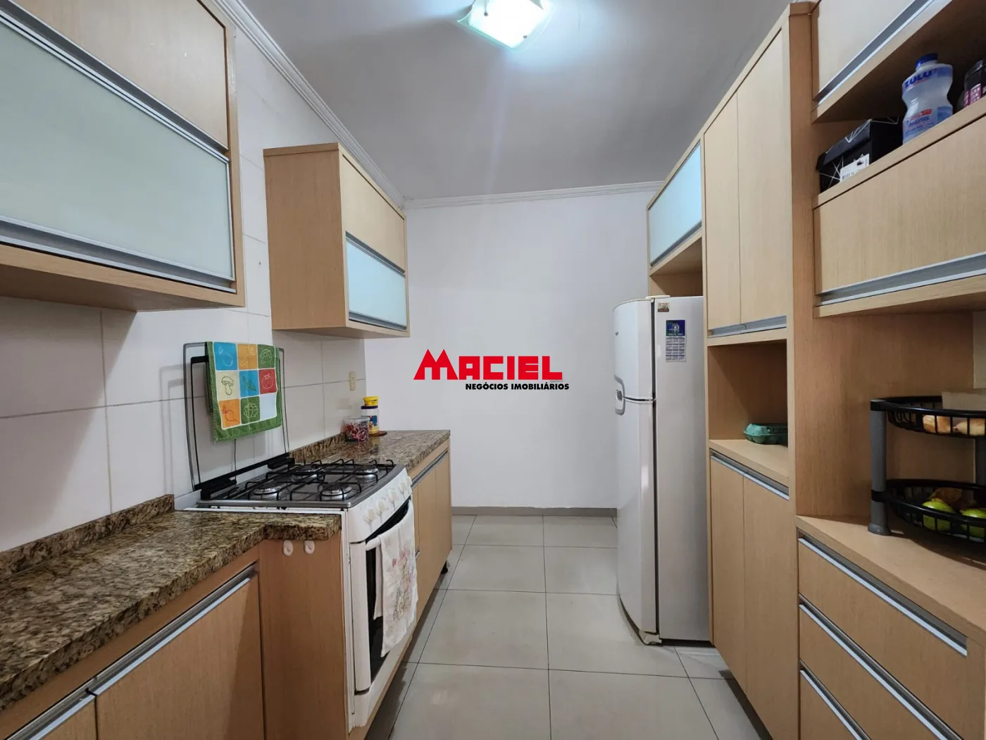 Comprar Casa / Padr&atilde;o em S&atilde;o Jos&eacute; dos Campos R$ 675.000,00 - Foto 9