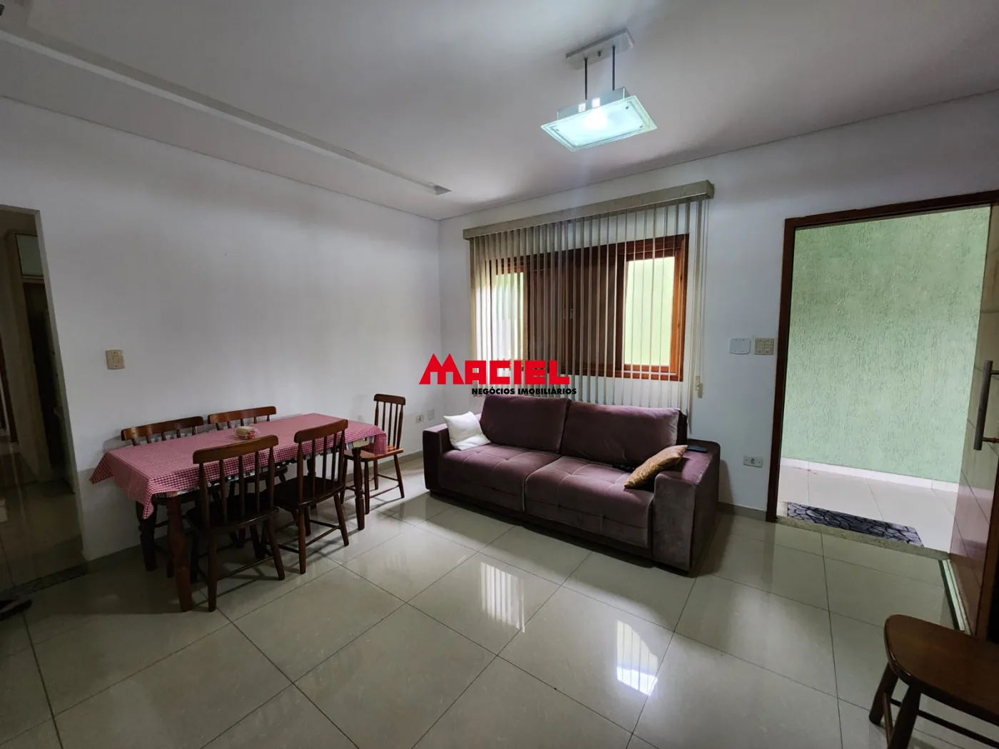 Comprar Casa / Padr&atilde;o em S&atilde;o Jos&eacute; dos Campos R$ 675.000,00 - Foto 11