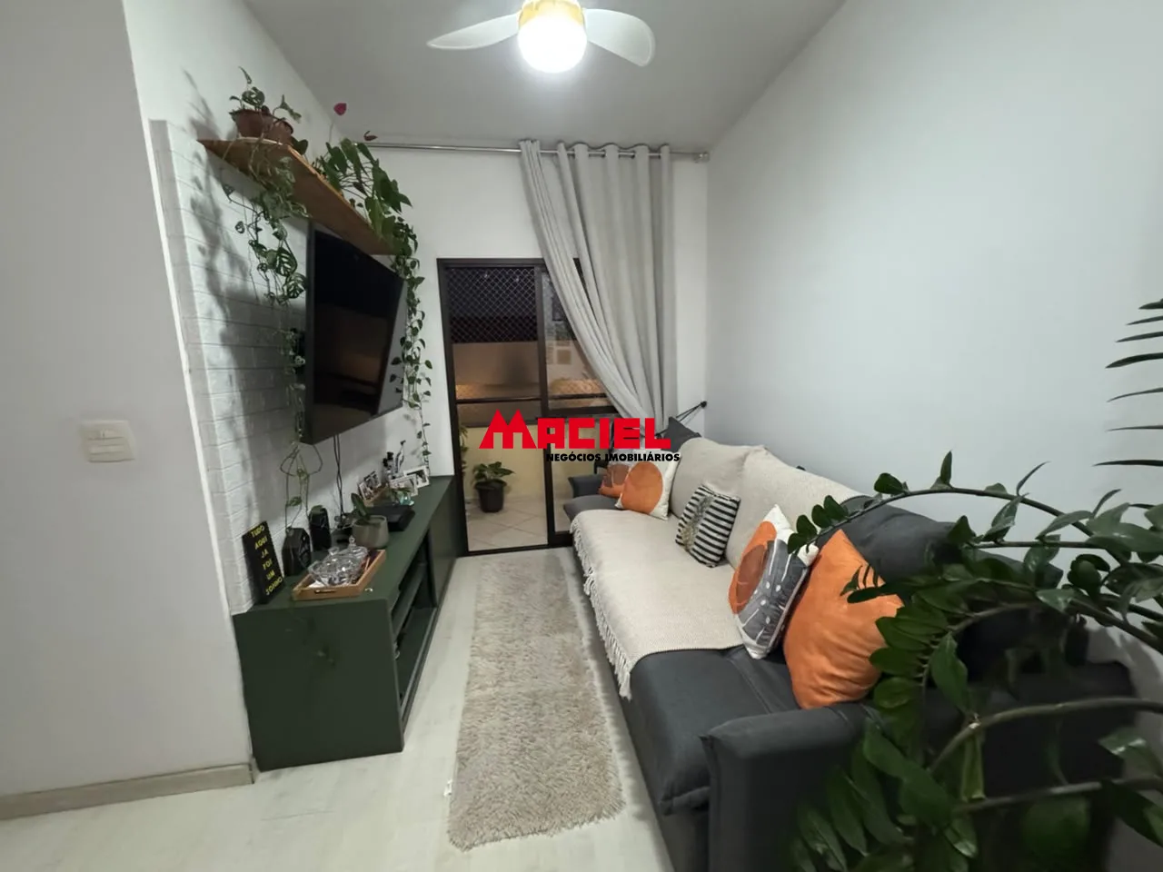 Comprar Apartamento / Padr&atilde;o em S&atilde;o Jos&eacute; dos Campos R$ 373.000,00 - Foto 1