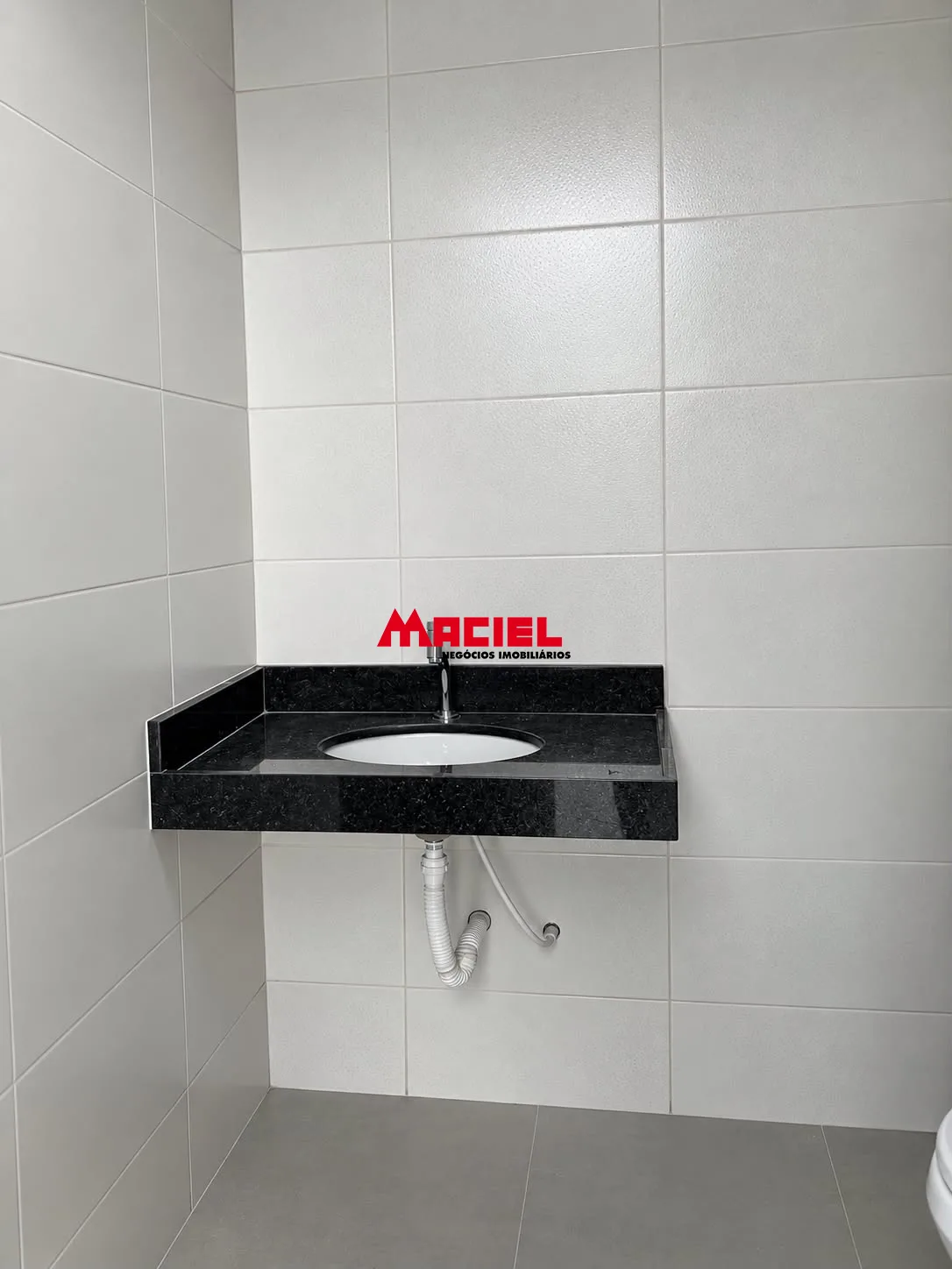 Alugar Comercial / Galp&atilde;o em Jacare&iacute; R$ 15.000,00 - Foto 5