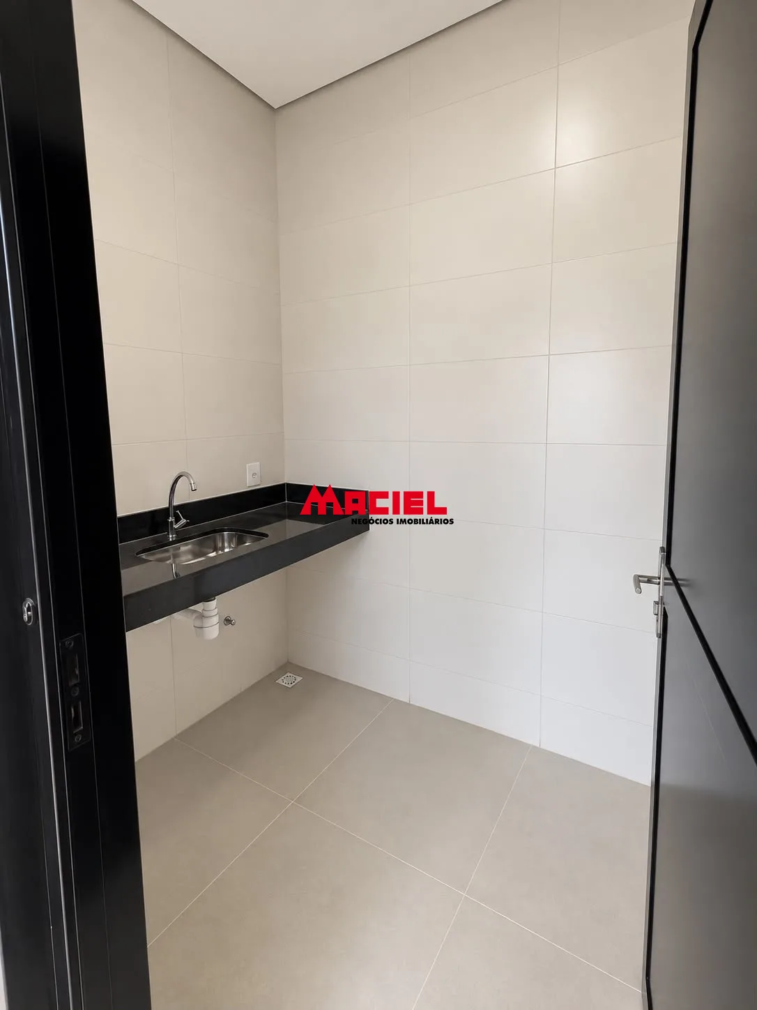 Alugar Comercial / Galp&atilde;o em Jacare&iacute; R$ 15.000,00 - Foto 17