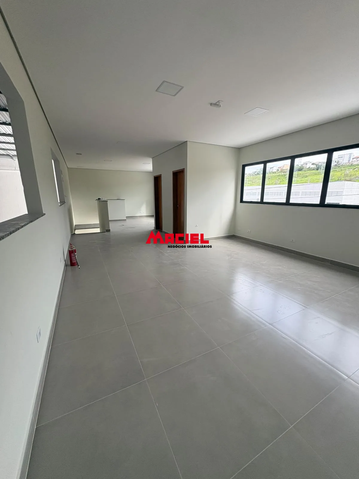 Alugar Comercial / Galp&atilde;o em Jacare&iacute; R$ 16.000,00 - Foto 14