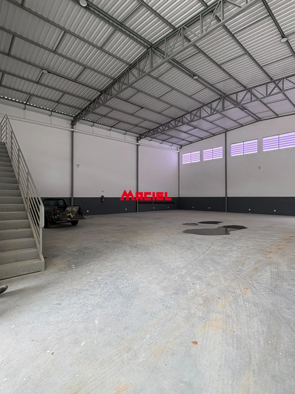 Alugar Comercial / Galp&atilde;o em Jacare&iacute; R$ 16.000,00 - Foto 11