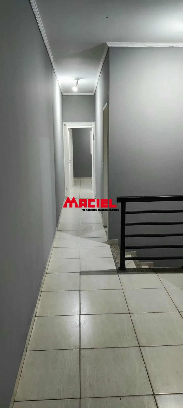 Alugar Casa / Padr&atilde;o em S&atilde;o Jos&eacute; dos Campos R$ 2.500,00 - Foto 3