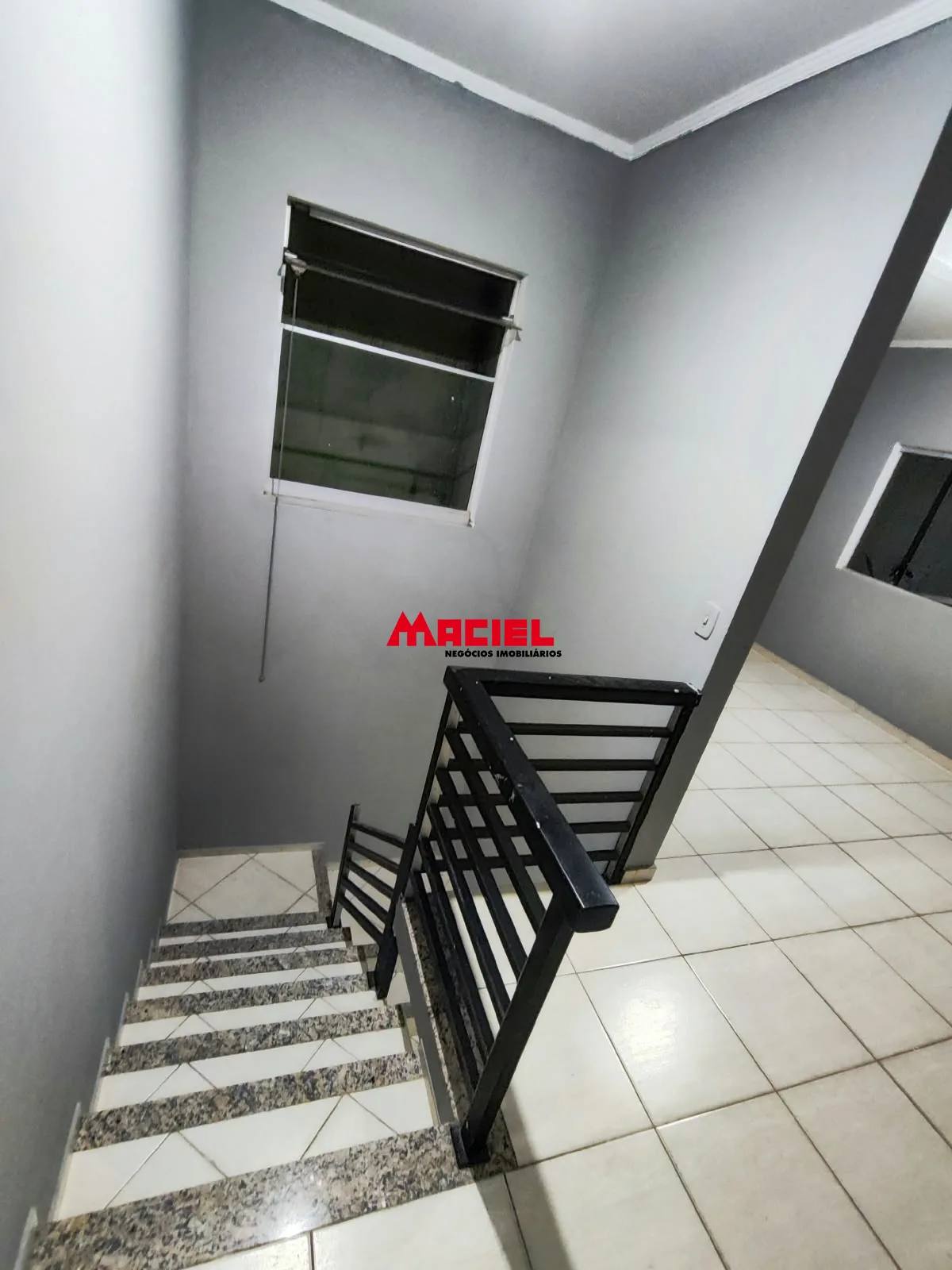 Alugar Casa / Padr&atilde;o em S&atilde;o Jos&eacute; dos Campos R$ 2.500,00 - Foto 5