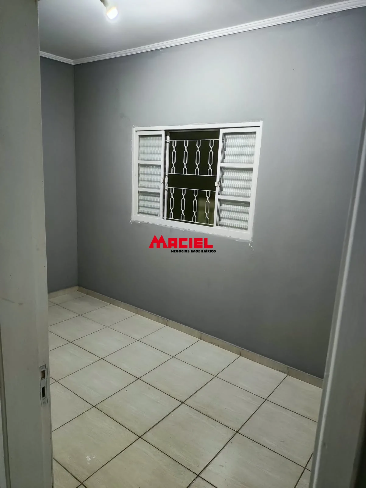 Alugar Casa / Padr&atilde;o em S&atilde;o Jos&eacute; dos Campos R$ 2.500,00 - Foto 7