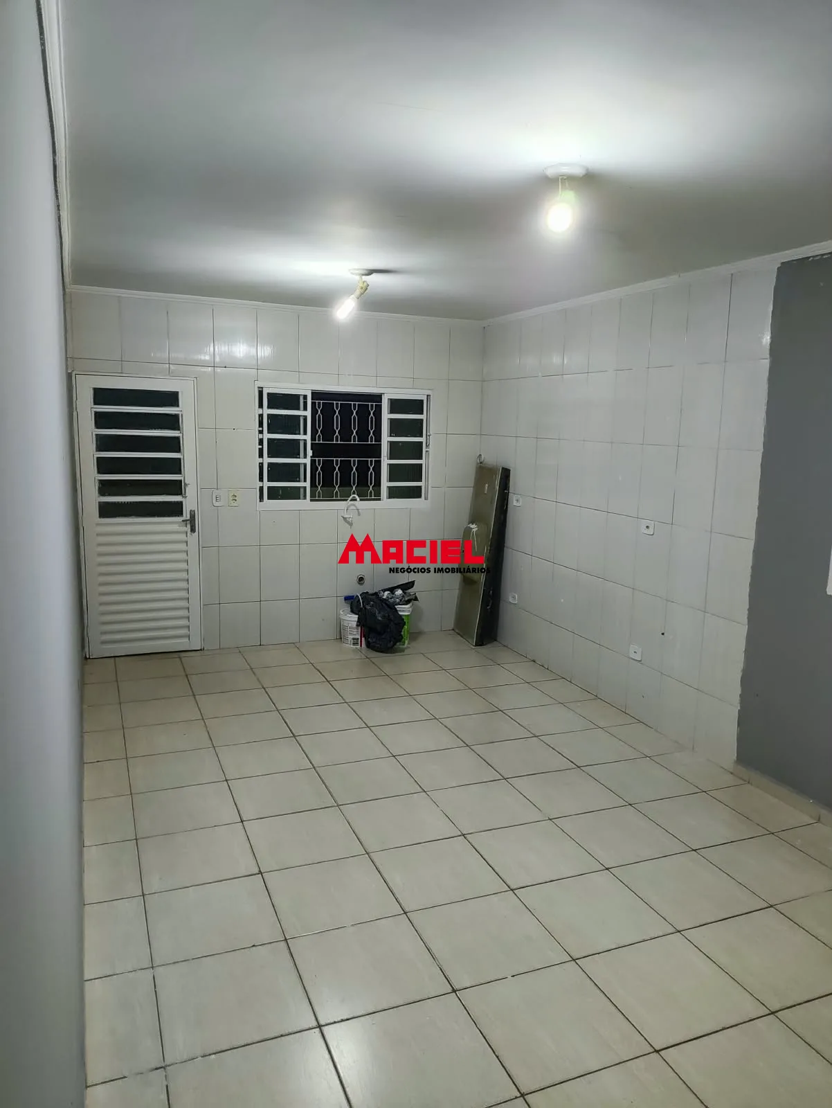 Alugar Casa / Padr&atilde;o em S&atilde;o Jos&eacute; dos Campos R$ 2.500,00 - Foto 13