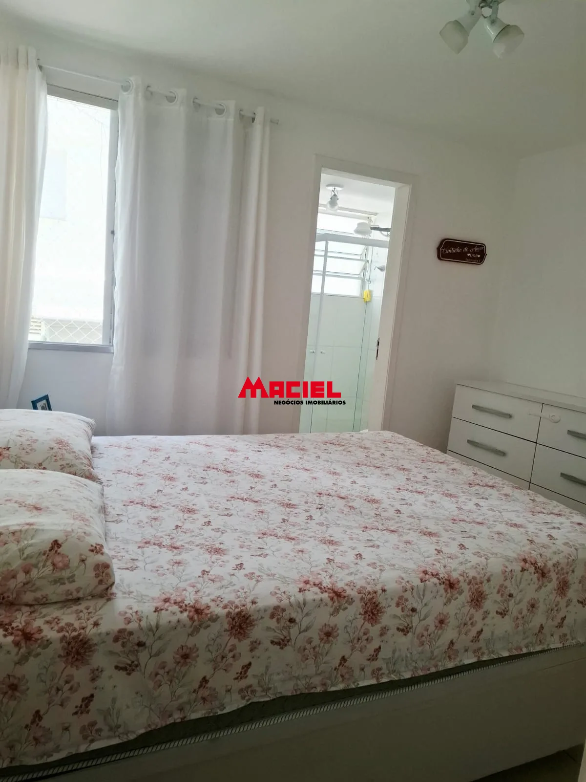 Comprar Apartamento / Padr&atilde;o em S&atilde;o Jos&eacute; dos Campos R$ 360.000,00 - Foto 12