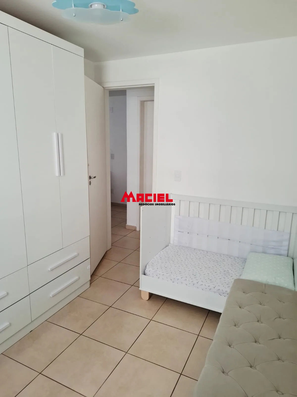Comprar Apartamento / Padr&atilde;o em S&atilde;o Jos&eacute; dos Campos R$ 360.000,00 - Foto 14
